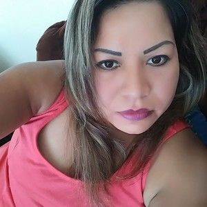 Meet your Posher, Elisa